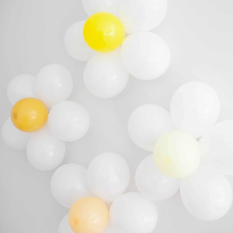Daisy Balloon Flowers – A Fun & Whimsical Party Decoration