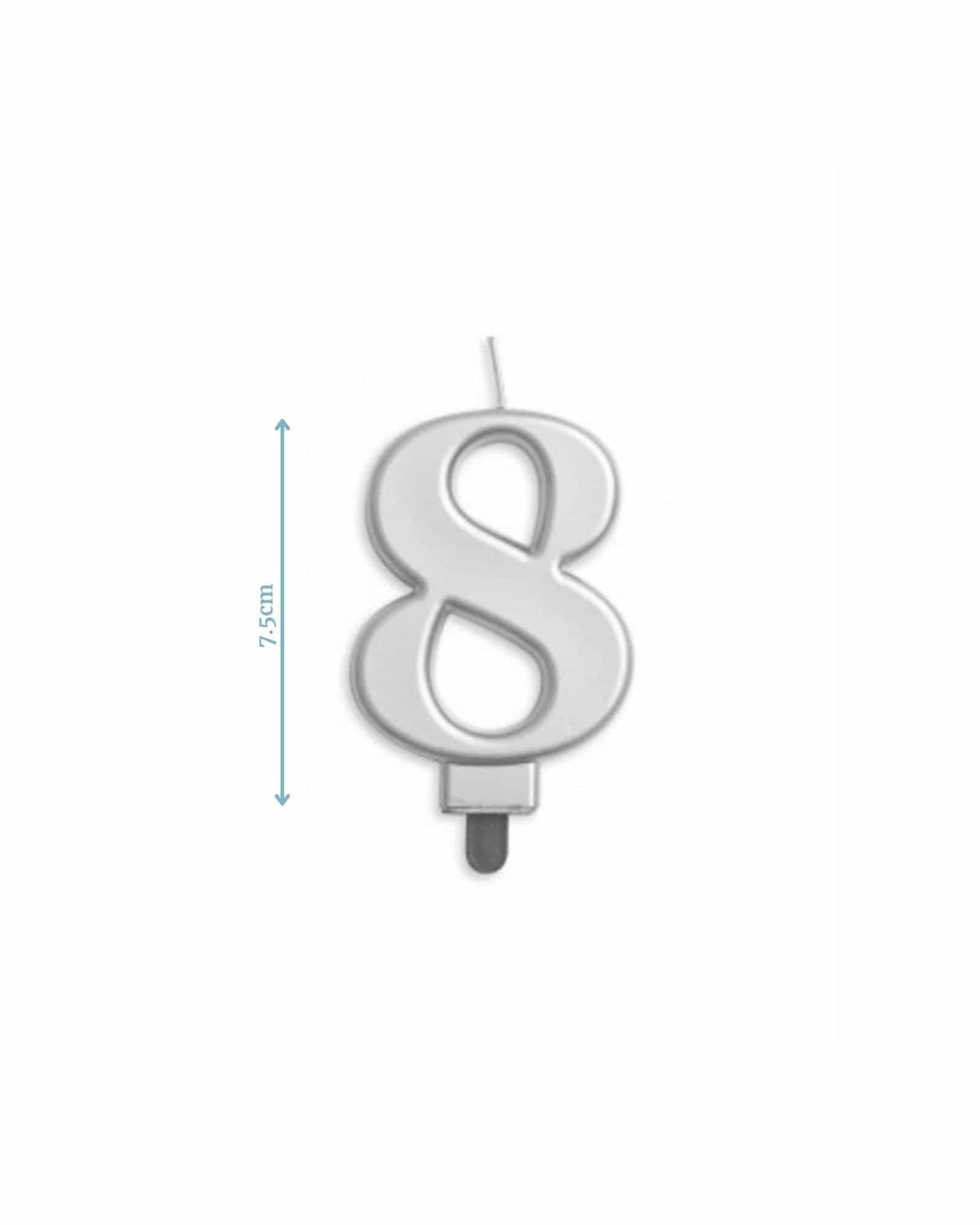 Silver number 8 candle, measuring 7.5 cm tall, with a sleek, modern aesthetic.