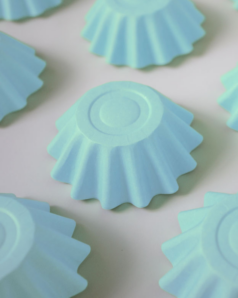 Pastel Blue Bloom Baking Cups