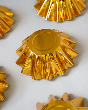 Gold Bloom Baking Cups