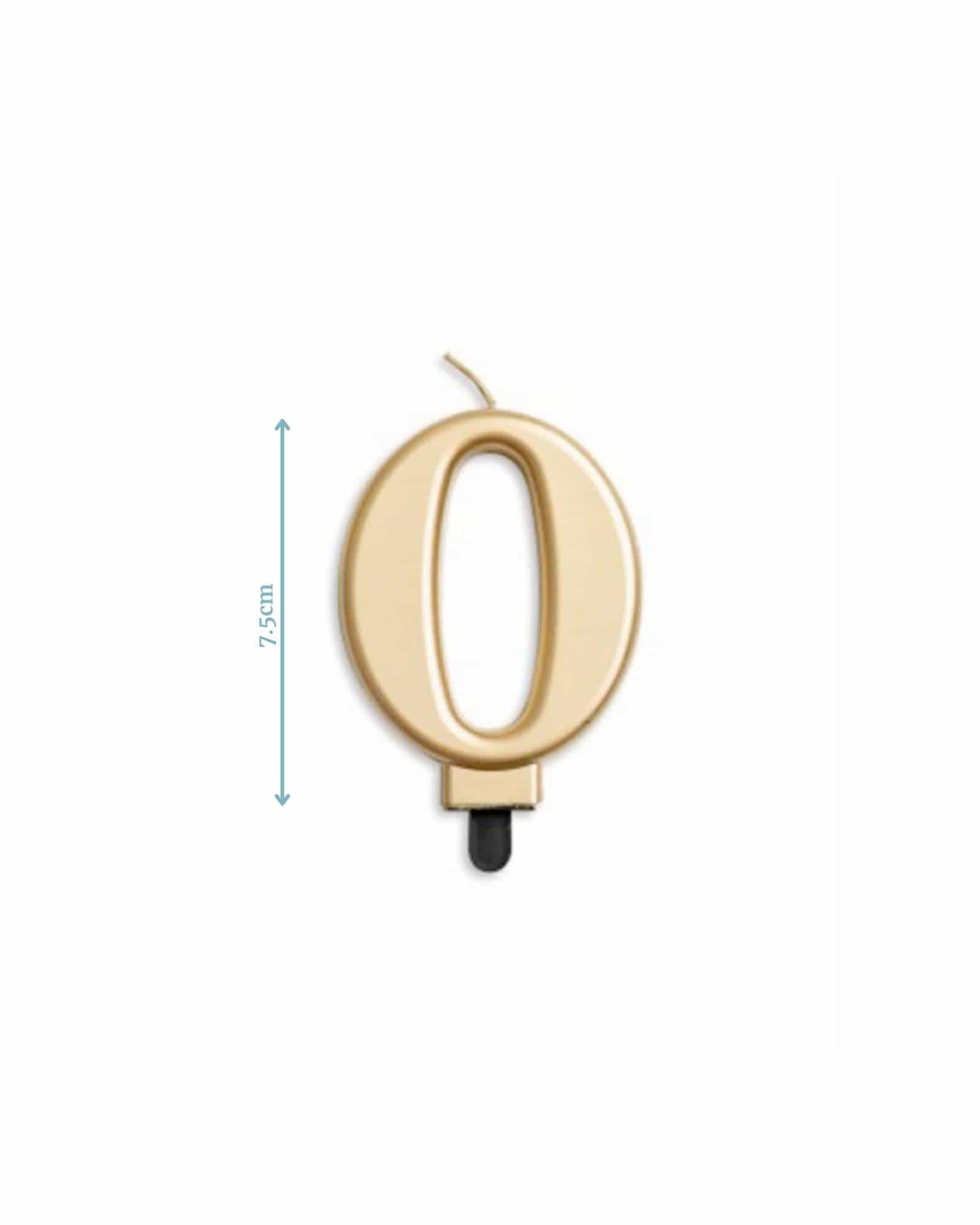 Gold numeral "0" candle, measuring 7.5 cm tall, with a sleek design and black base for stability.