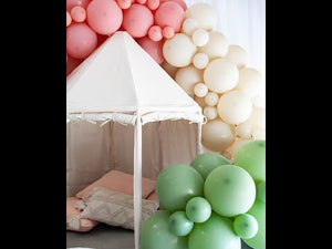 
            
                Load and play video in Gallery viewer, Roselyptus DIY Balloon Garland Kit
            
        