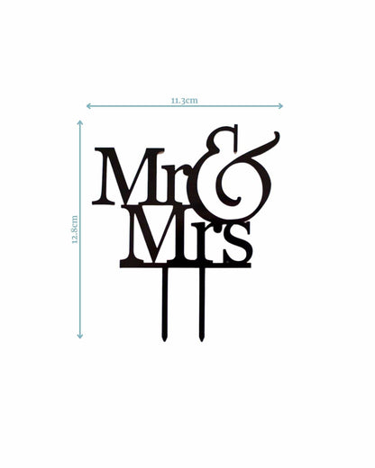 Black "Mr & Mrs" topper with measurements, featuring elegant lettering and two prongs for secure placement.