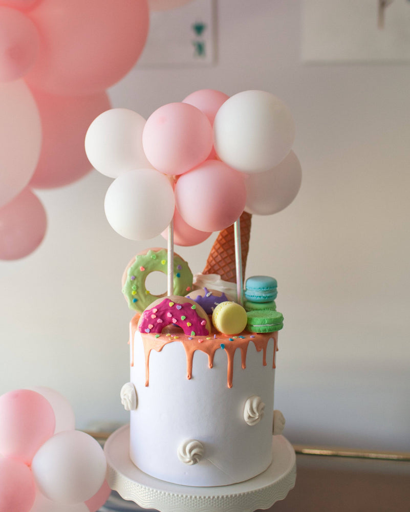 Wilderness Adventure Bear - Cake Topper Set - Cutie Party Supplies – Cutie  Balloons
