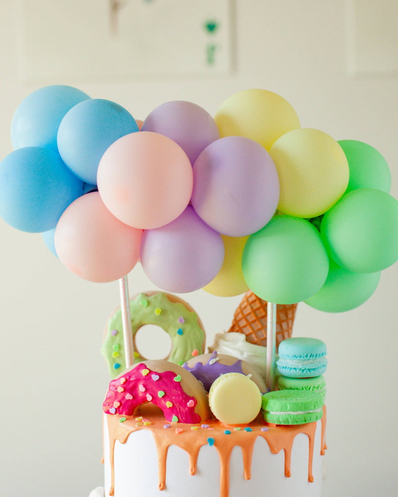 Teddy Bear Cake With Balloons | Baby Shower Cake | Teddy Bear Cake | –  Liliyum Patisserie & Cafe